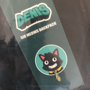Denis Sirmeows Back pack